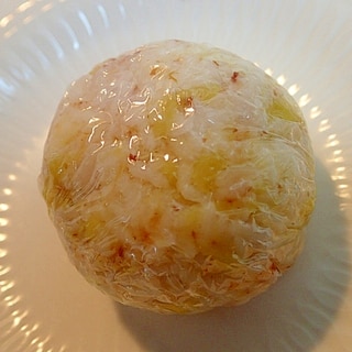 鹿児島県　「さつま芋とかつお節のおにぎり」